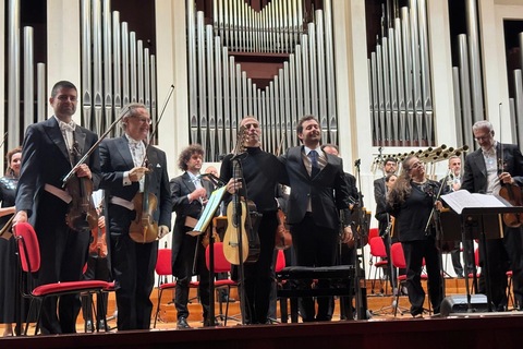 C6b846e7-ad54-433c-9a29-e354e793f617